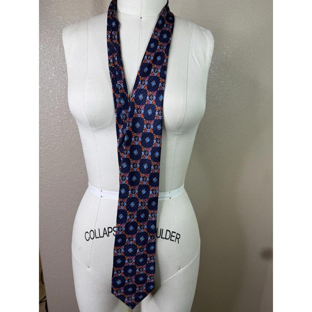 Neiman Marcus Beautiful Multicolor Men Tie RR Richel